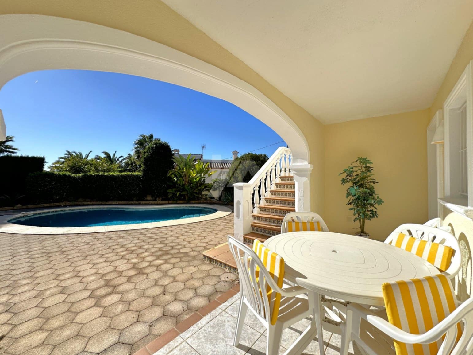 3 chambre Villa/Maison à vendre à Calpe / Calp avec piscine garage - 650 000 € (Ref: 9563842)