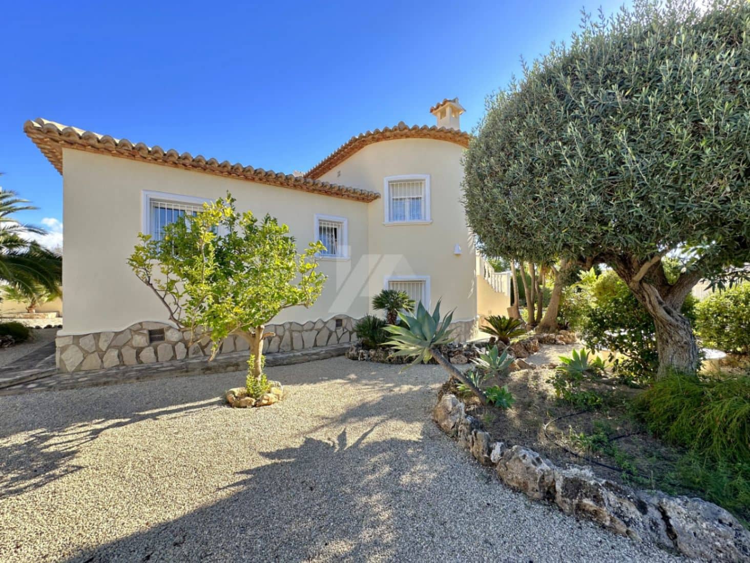 3 chambre Villa/Maison à vendre à Calpe / Calp avec piscine garage - 650 000 € (Ref: 9563842)