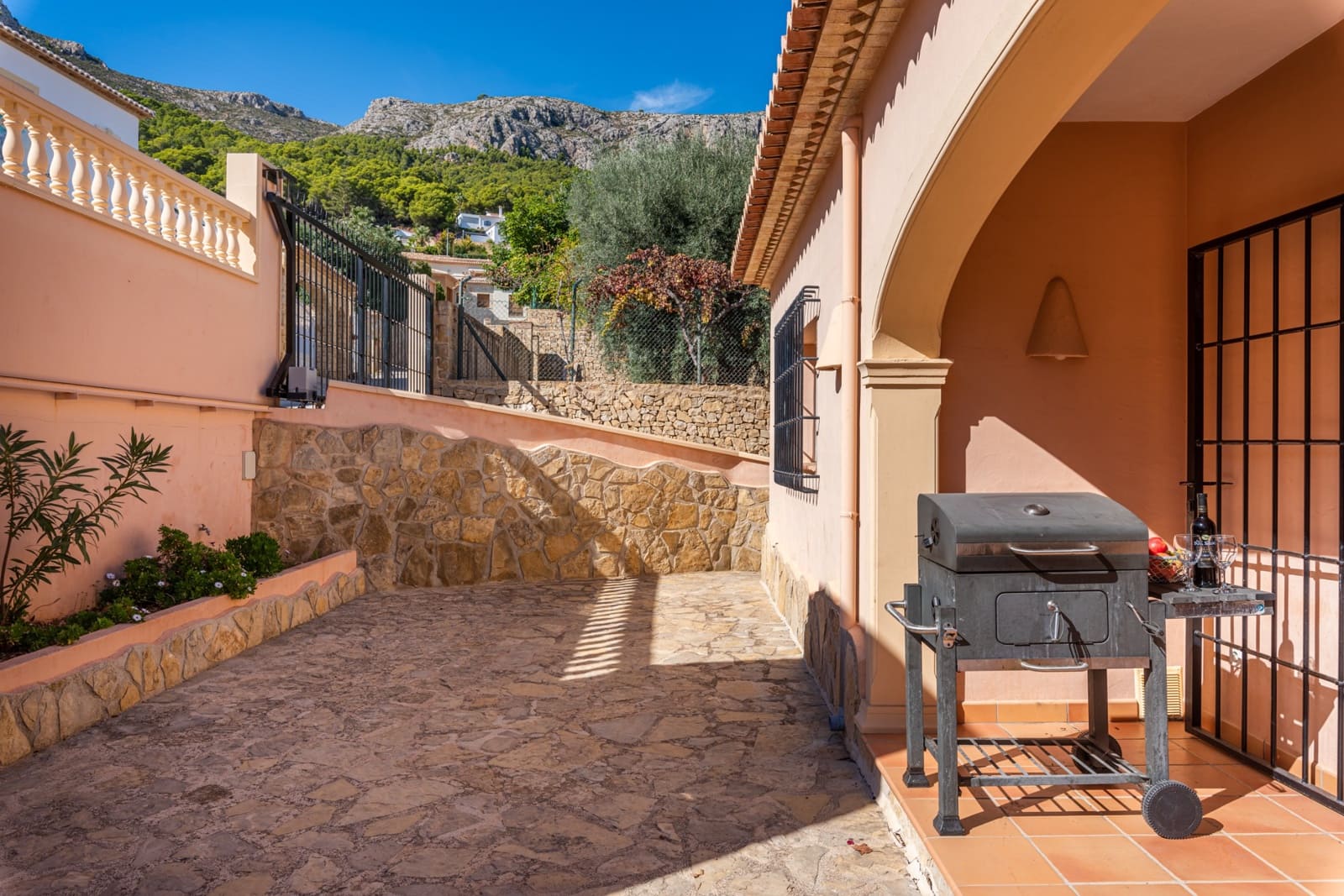 4 slaapkamer Villa te koop in Calpe / Calp - € 665.000 (Ref: 9563843)