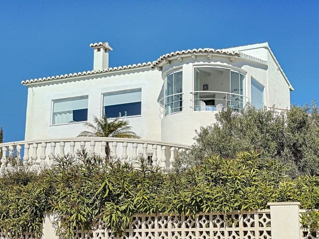 3 soveværelse Villa til salg i Cumbre del Sol, Benitachell / Benitatxell med swimmingpool - € 650.000 (Ref: 9563845)