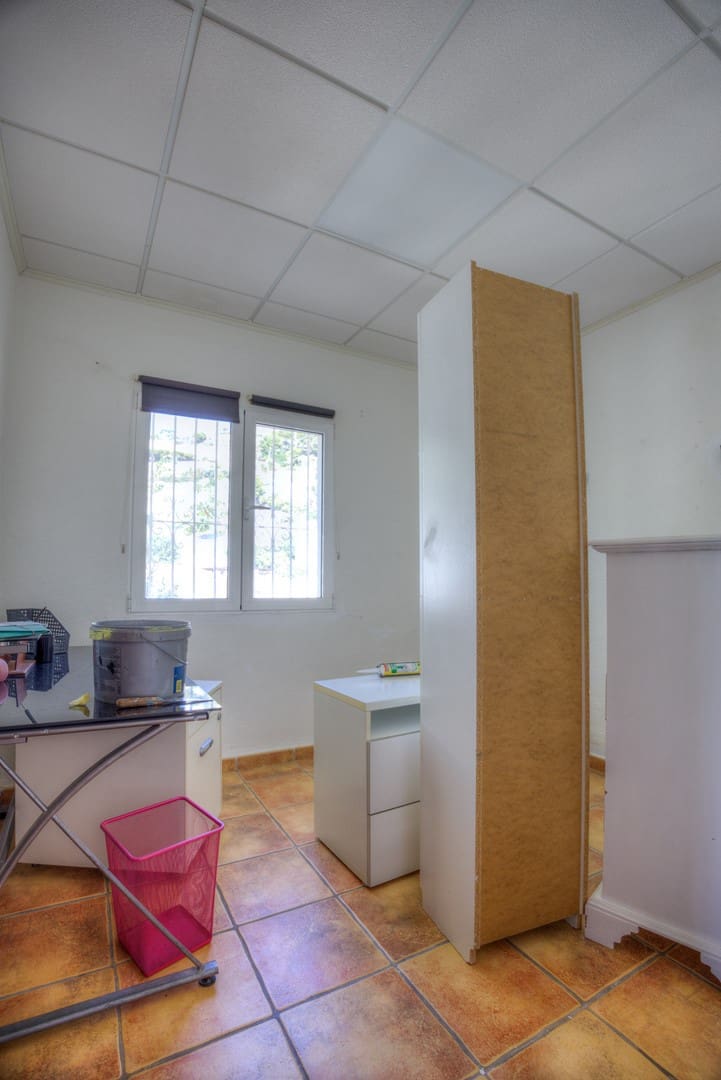 4 slaapkamer Villa te koop in Moraira met zwembad garage - € 595.000 (Ref: 9563846)