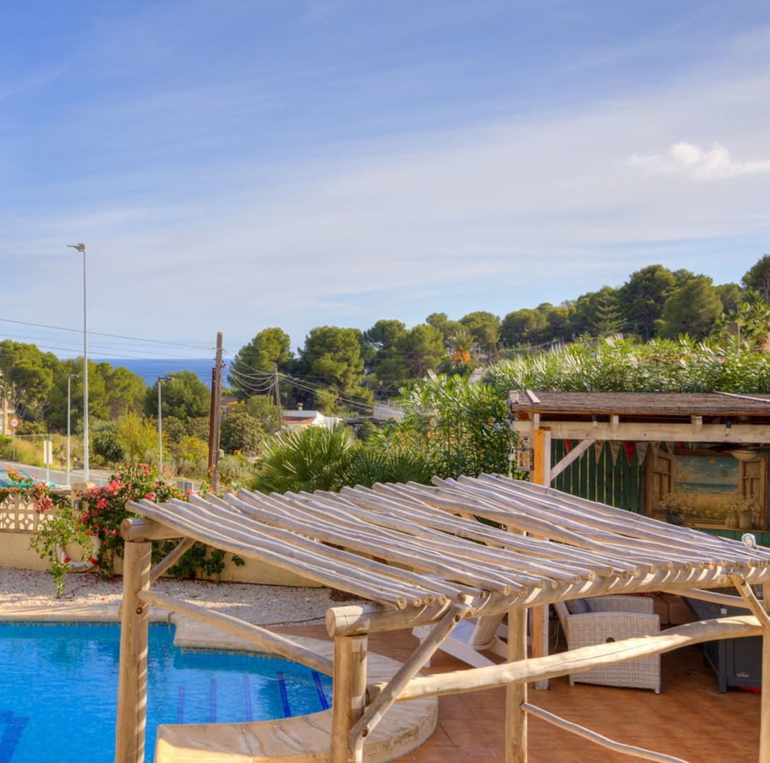 5 quarto Moradia para venda em Benissa com piscina - 670 000 € (Ref: 9563849)