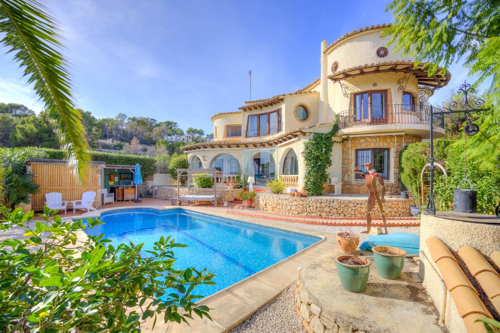 5 quarto Moradia para venda em Benissa com piscina - 670 000 € (Ref: 9563849)