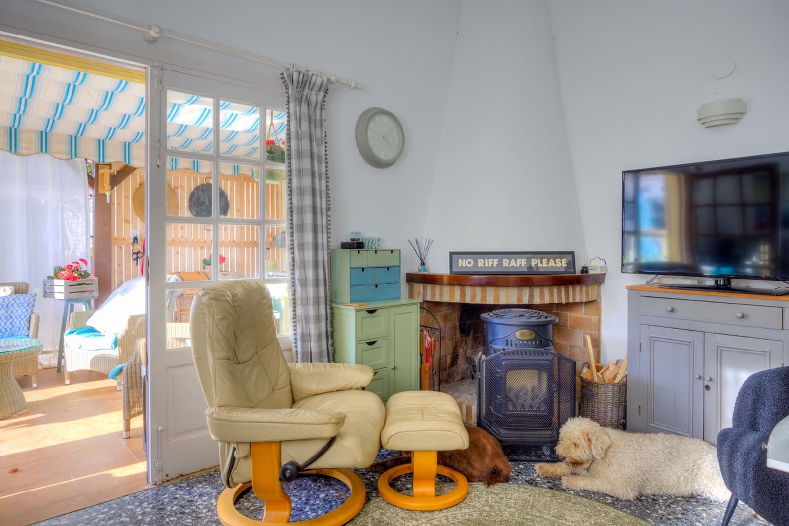 5 quarto Moradia para venda em Benissa com piscina - 670 000 € (Ref: 9563849)