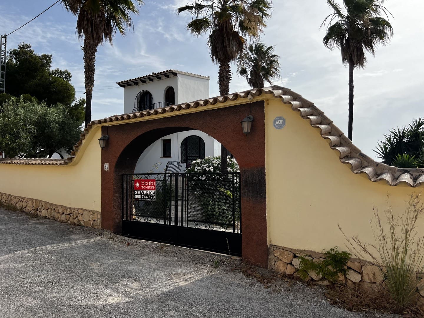 5 soveværelse Villa til salg i Benissa med swimmingpool - € 685.000 (Ref: 9563850)