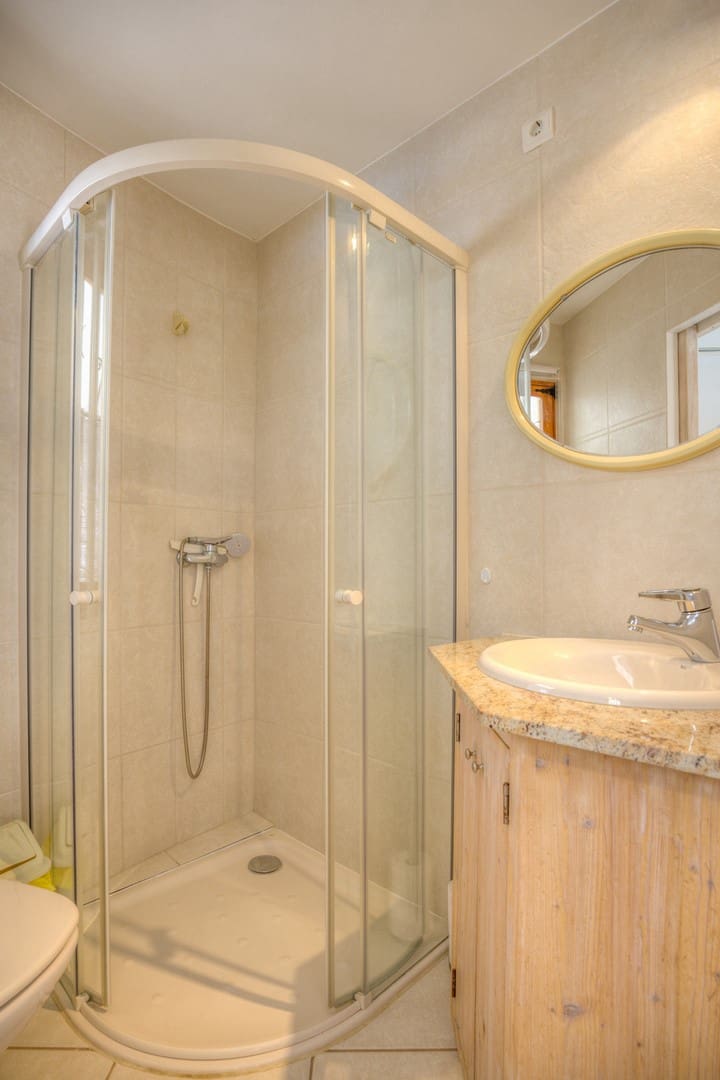 5 bedroom Villa for sale in Moraira with pool - € 745,000 (Ref: 9563851)