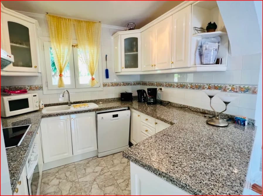 3 makuuhuone Huvila myytävänä paikassa Moraira - 650 000 € (Ref: 9563852)