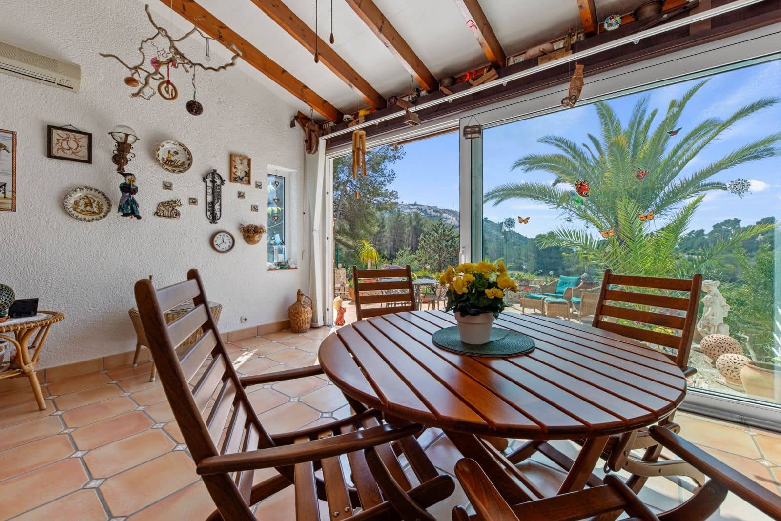 3 bedroom Villa for sale in Moraira with pool - € 820,000 (Ref: 9563863)