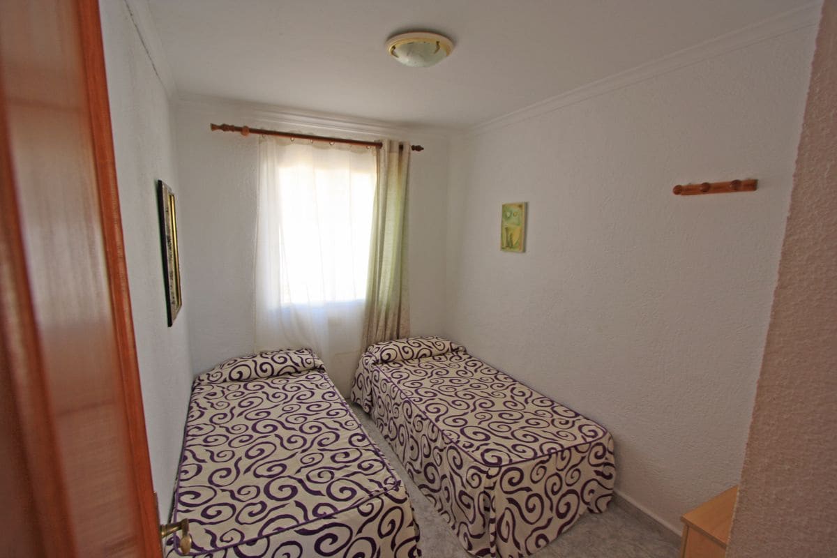 9 camera da letto Villa in vendita in Denia con piscina garage - 585.000 € (Rif: 9563878)