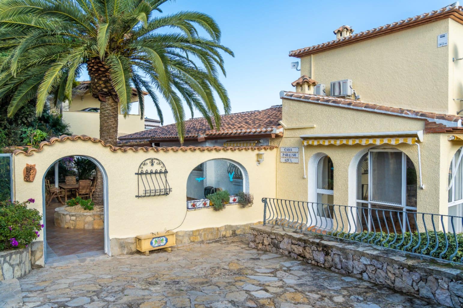 5 Zimmer Villa zu verkaufen in Denia mit Pool Garage - 699.000 € (Ref: 9572198)