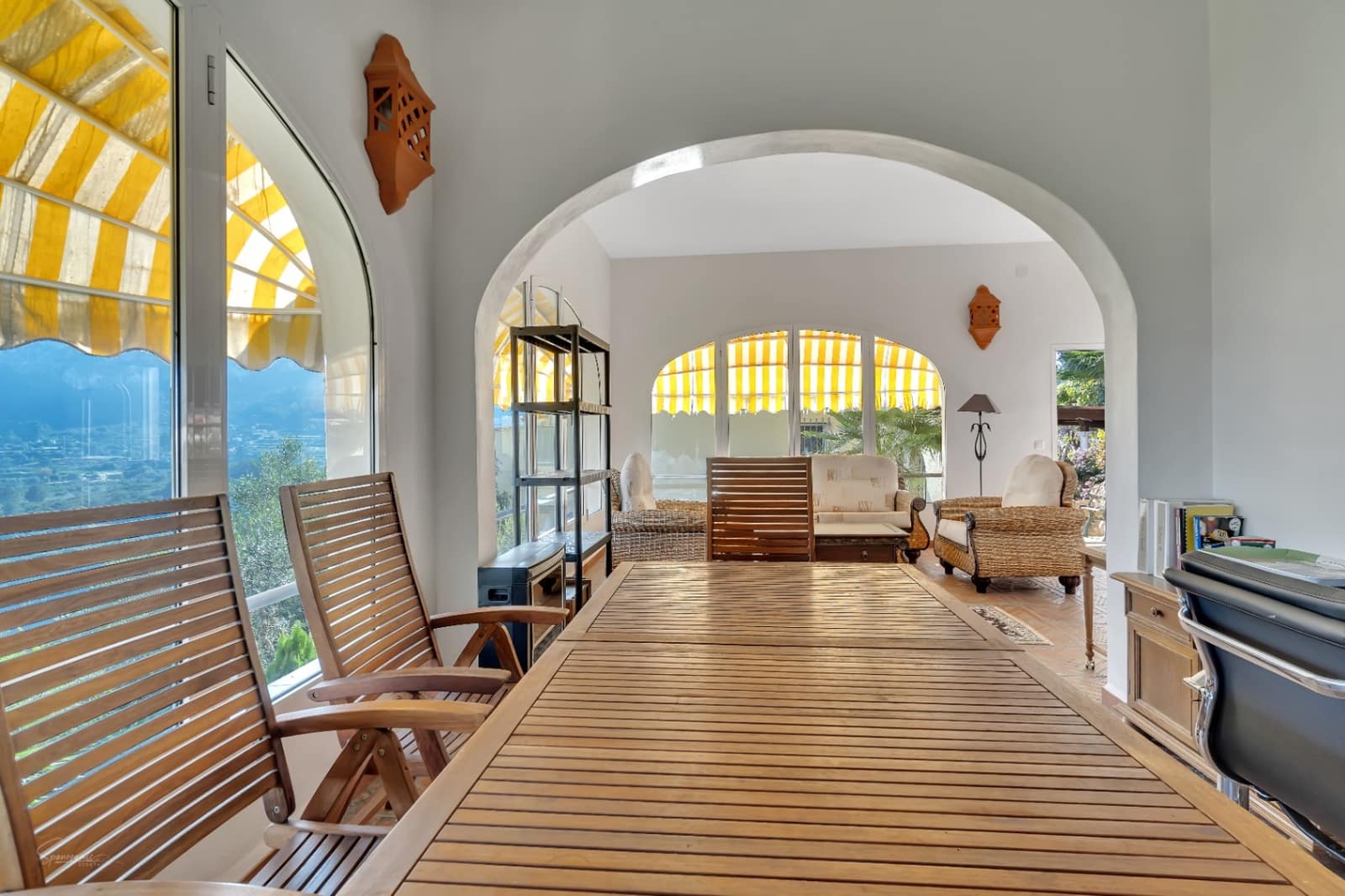 5 Zimmer Villa zu verkaufen in Denia mit Pool Garage - 699.000 € (Ref: 9572198)