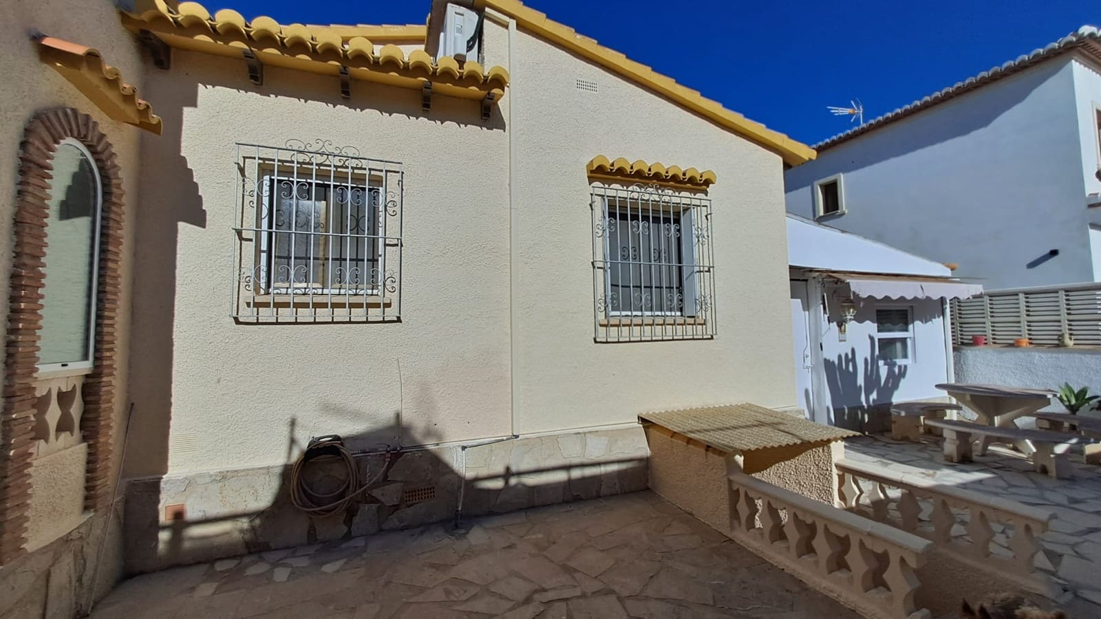 3 Zimmer Villa zu verkaufen in Els Poblets mit Pool - 379.000 € (Ref: 9572199)