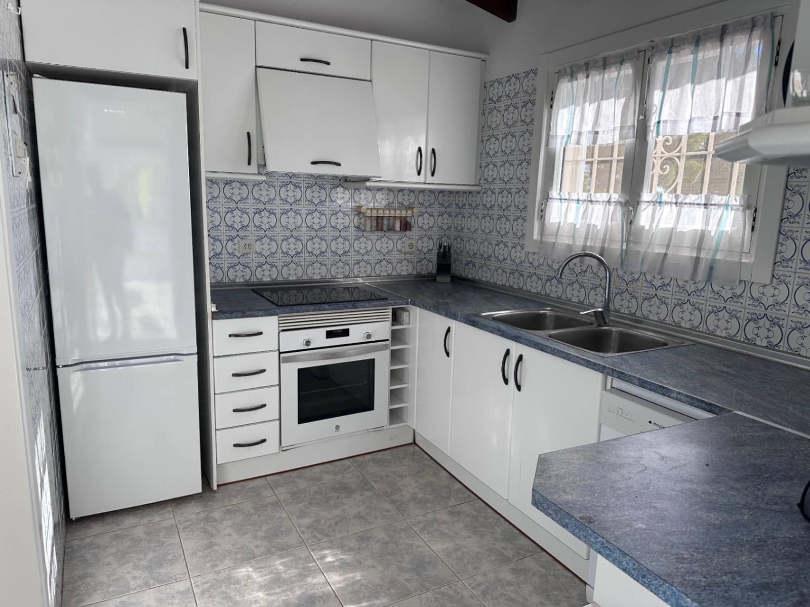 3 makuuhuone Huvila myytävänä paikassa Moraira mukana 
autotalli - 850 000 € (Ref: 9581306)