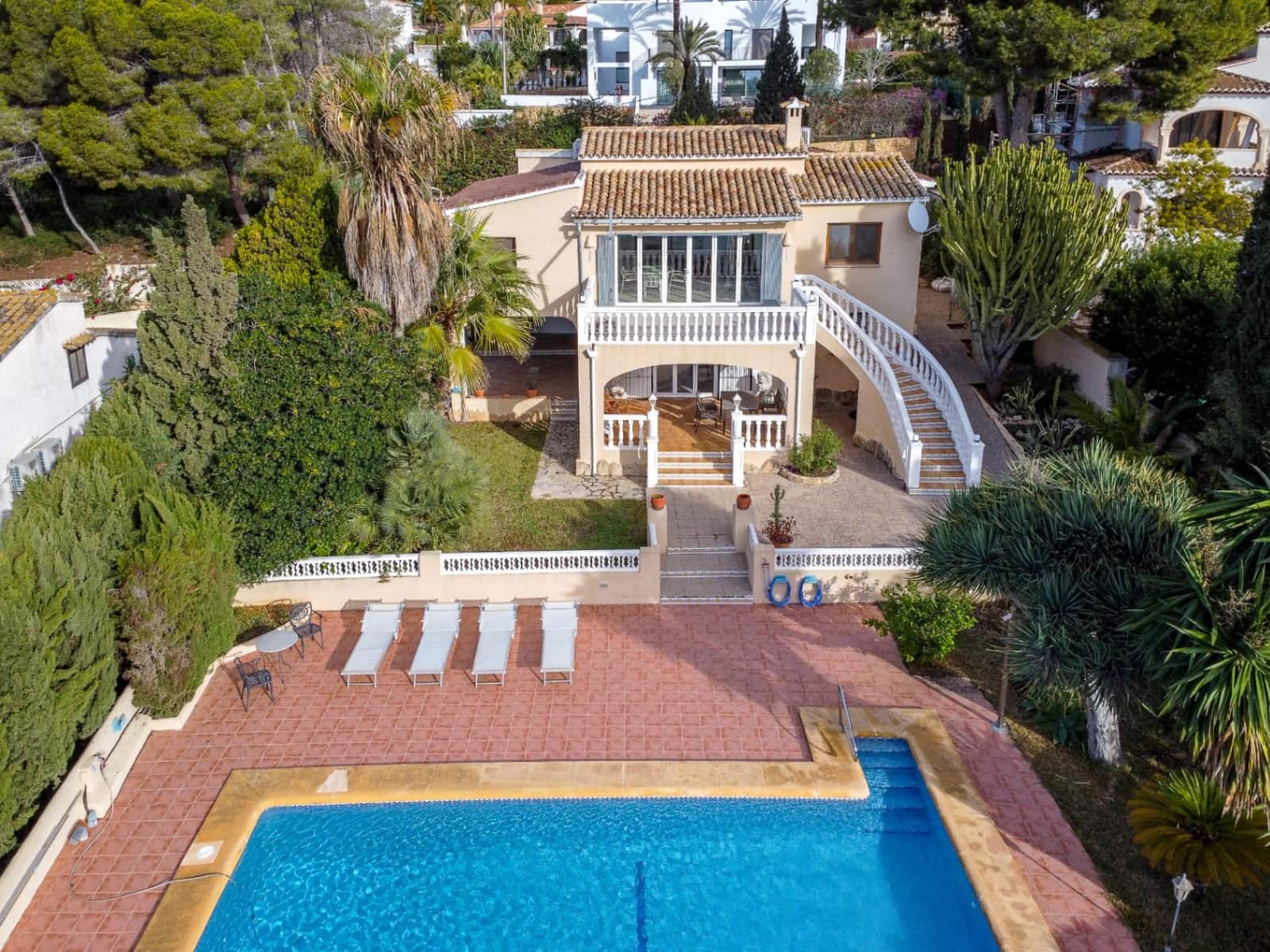 Chalet de 3 habitaciones en Moraira en venta con piscina - 1.795.000 € (Ref: 9581308)