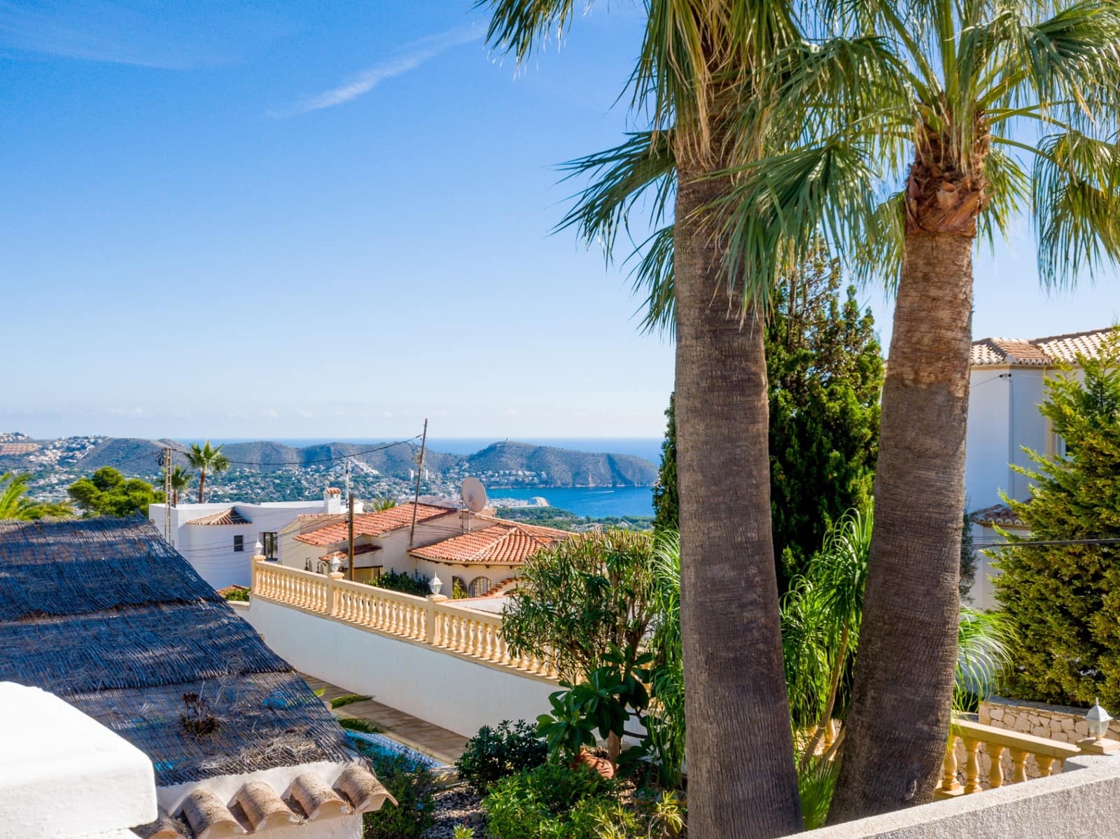 4 slaapkamer Villa te koop in Benissa met zwembad garage - € 795.000 (Ref: 9581310)