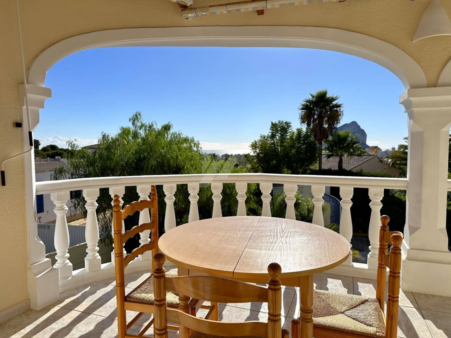 3 Zimmer Villa zu verkaufen in Calpe / Calp mit Pool Garage - 650.000 € (Ref: 9581312)