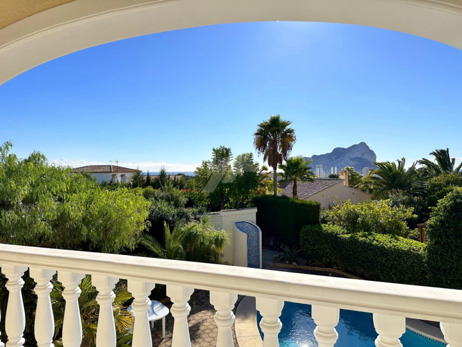 3 Zimmer Villa zu verkaufen in Calpe / Calp mit Pool Garage - 650.000 € (Ref: 9581312)
