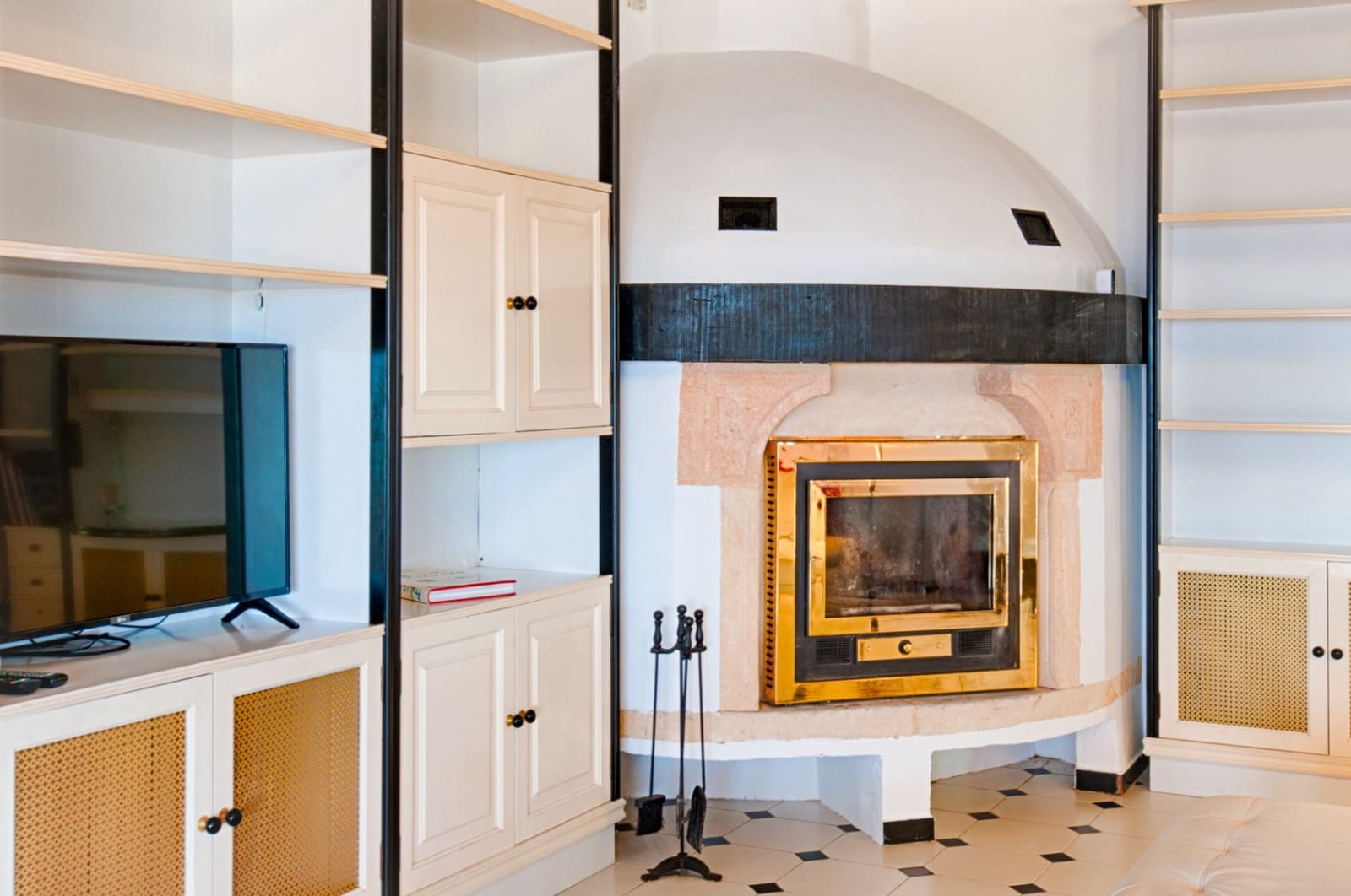 3 makuuhuone Huvila myytävänä paikassa Moraira mukana uima-altaan 
autotalli - 1 550 000 € (Ref: 9581317)