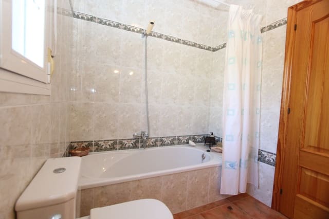 5 makuuhuone Huvila myytävänä paikassa Calpe / Calp - 737 000 € (Ref: 9581318)