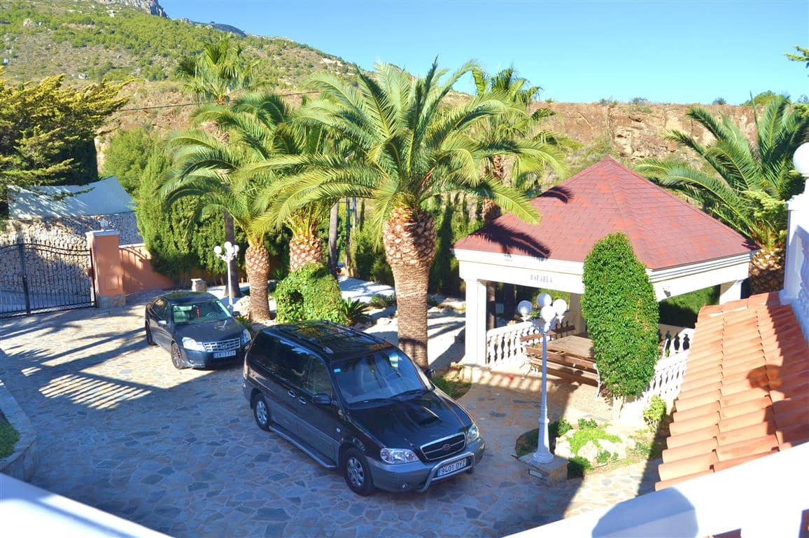 5 soveværelse Villa til salg i Calpe / Calp - € 895.000 (Ref: 9581323)
