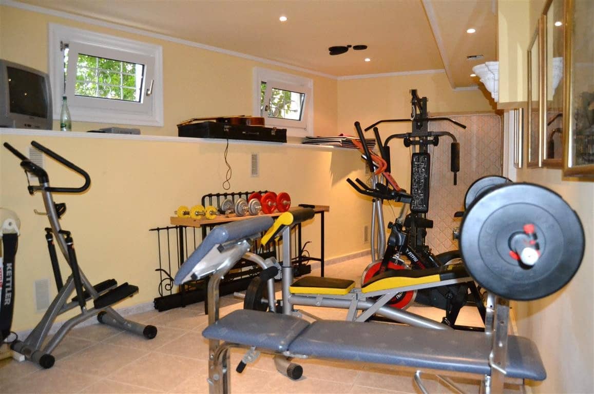 5 soveværelse Villa til salg i Calpe / Calp - € 895.000 (Ref: 9581323)