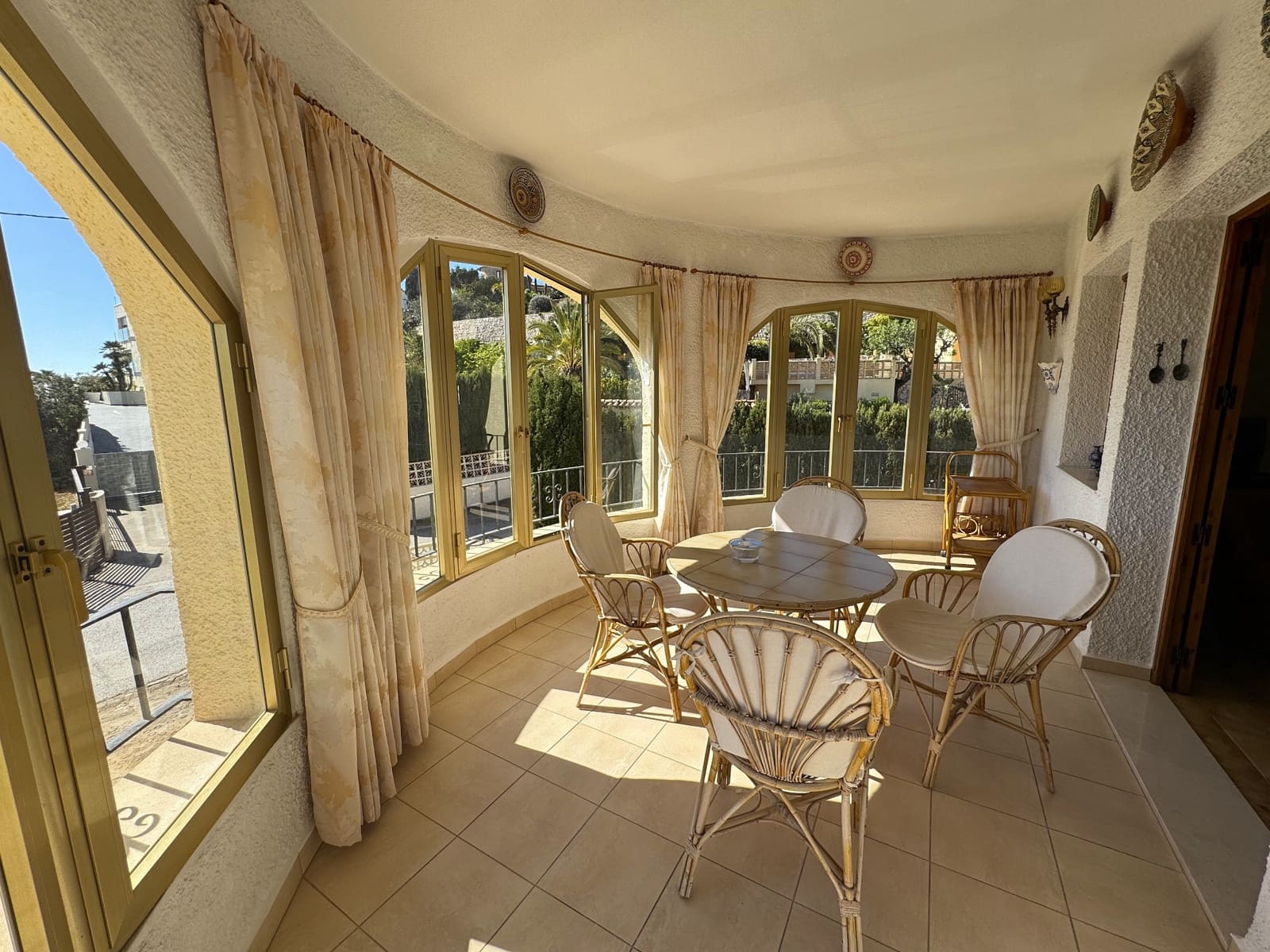 Chalet de 4 habitaciones en Calpe / Calp en venta - 900.000 € (Ref: 9581327)