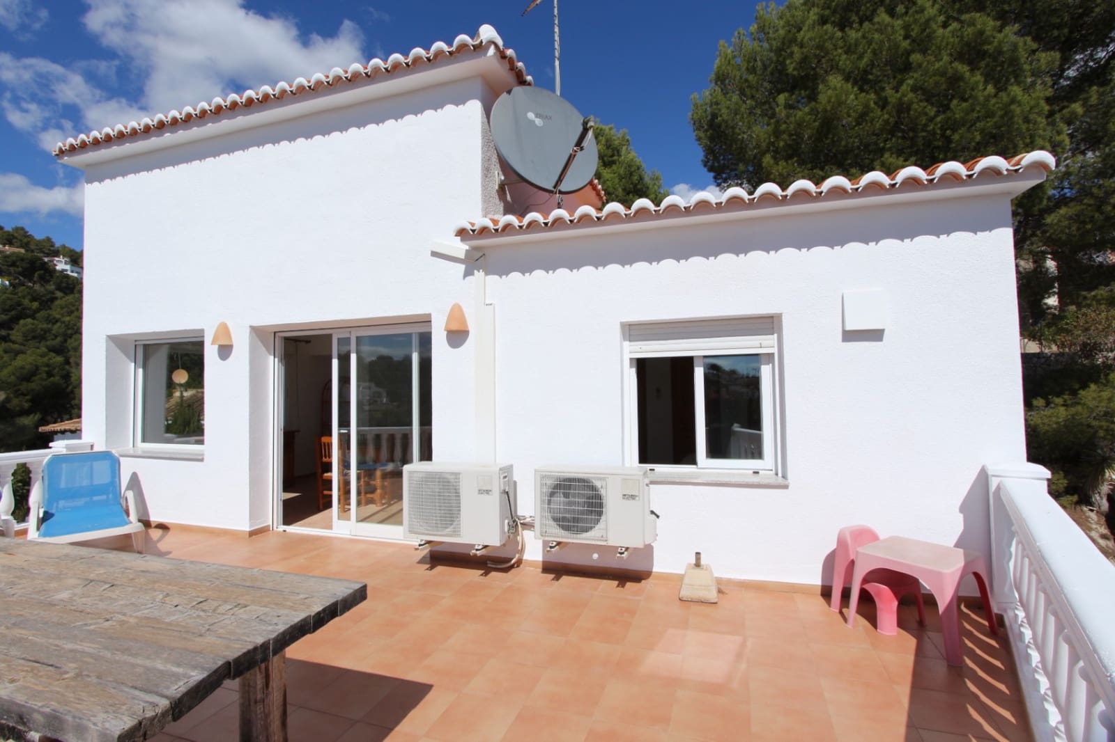 4 slaapkamer Villa te koop in Benissa met garage - € 679.000 (Ref: 9581329)