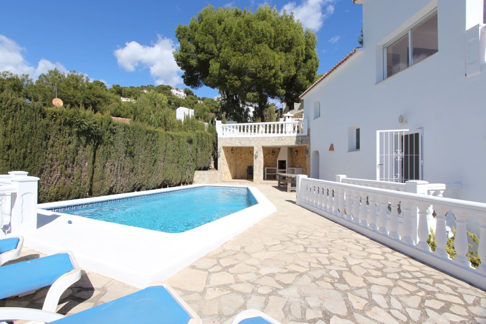 4 slaapkamer Villa te koop in Benissa met garage - € 679.000 (Ref: 9581329)