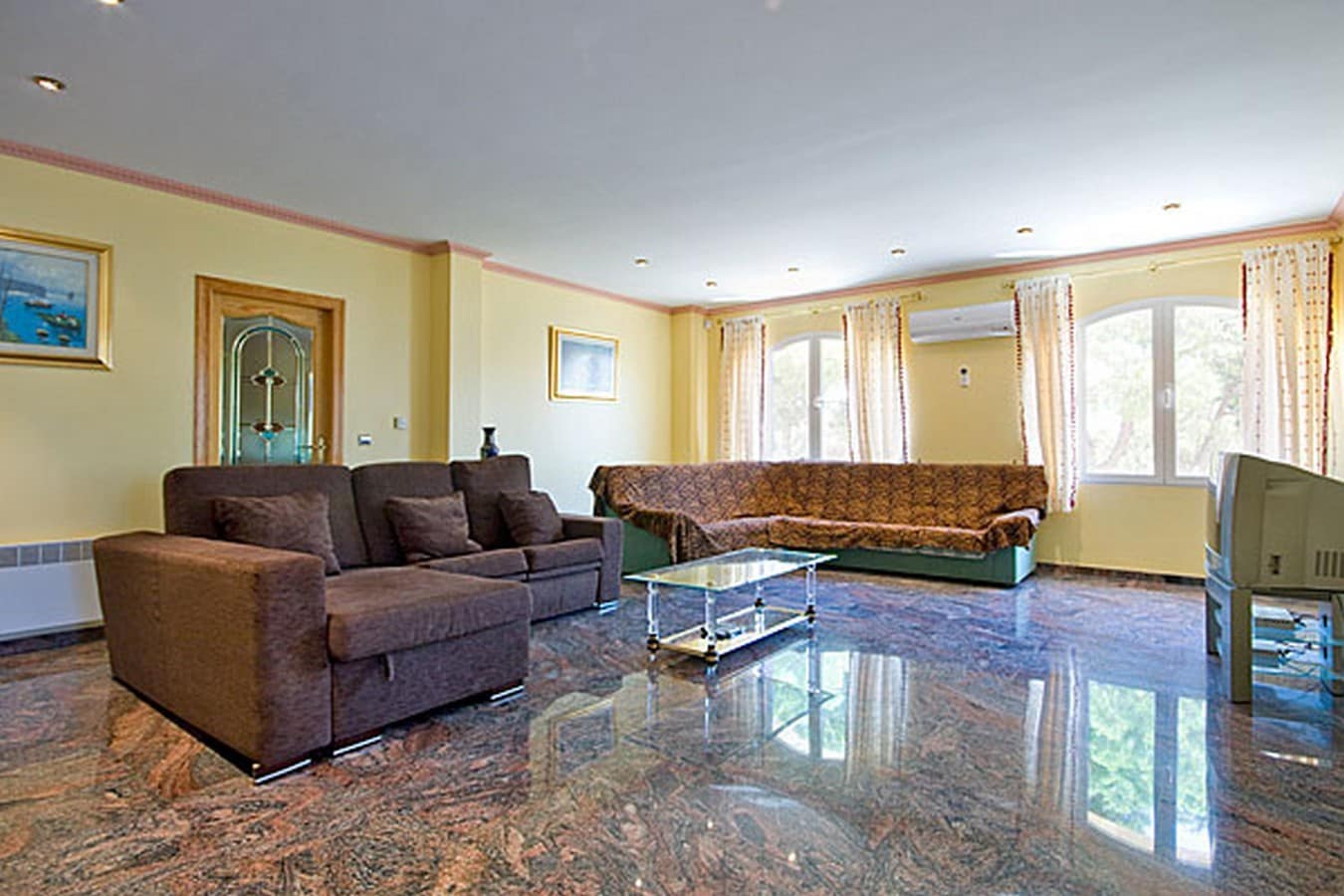 8 soveværelse Villa til salg i Calpe / Calp - € 900.000 (Ref: 9581334)