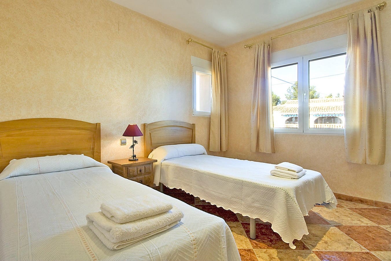 8 soveværelse Villa til salg i Calpe / Calp - € 900.000 (Ref: 9581334)