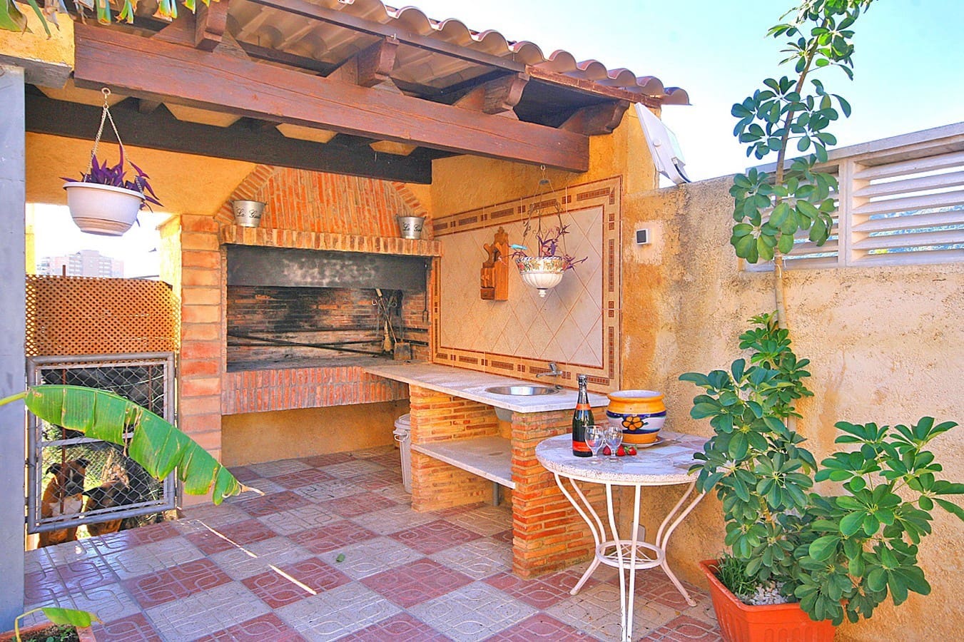 8 soveværelse Villa til salg i Calpe / Calp - € 900.000 (Ref: 9581334)