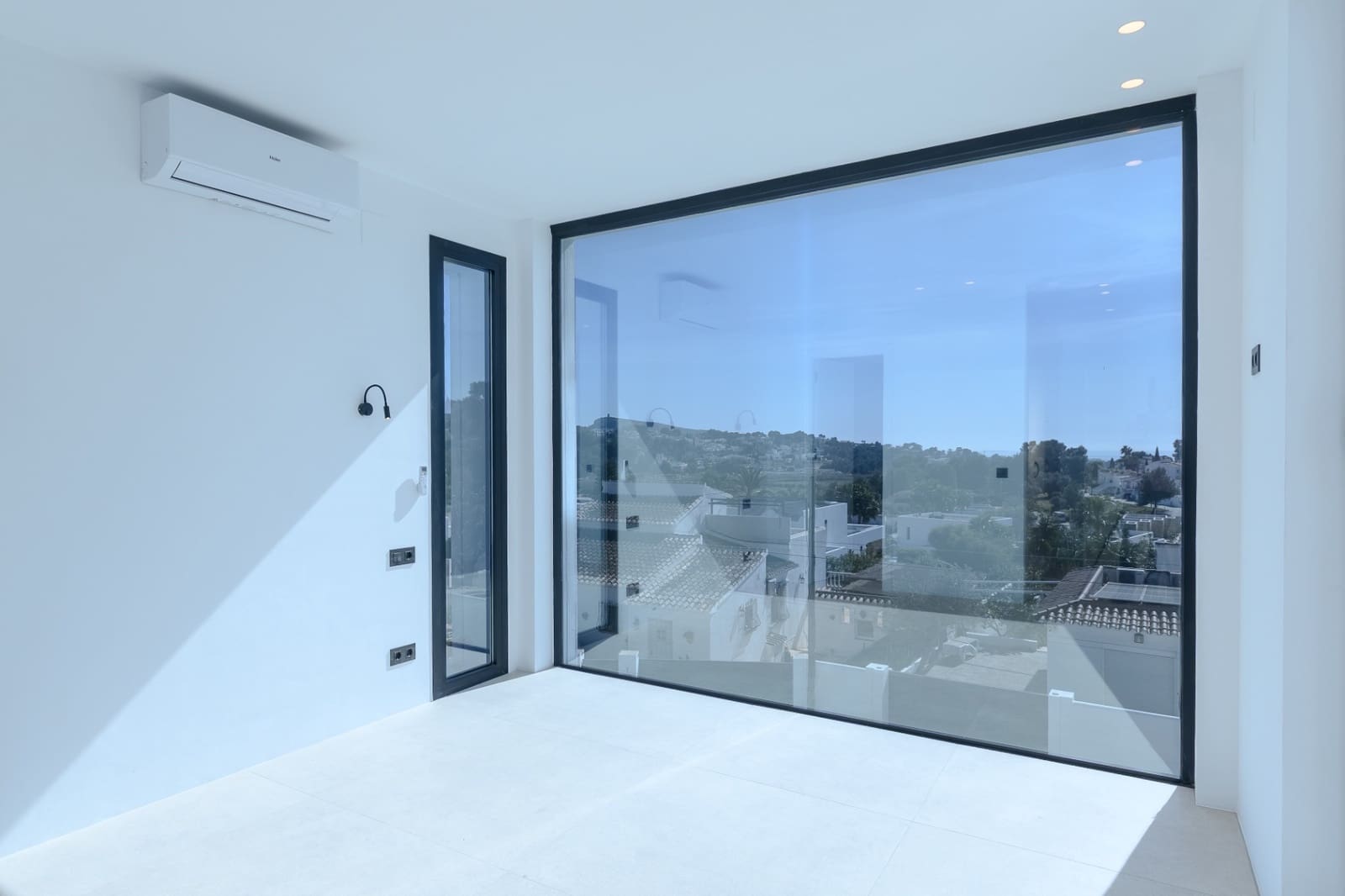 5 soverom Villa til salgs i Moraira med svømmebasseng - € 1 849 000 (Ref: 9625080)