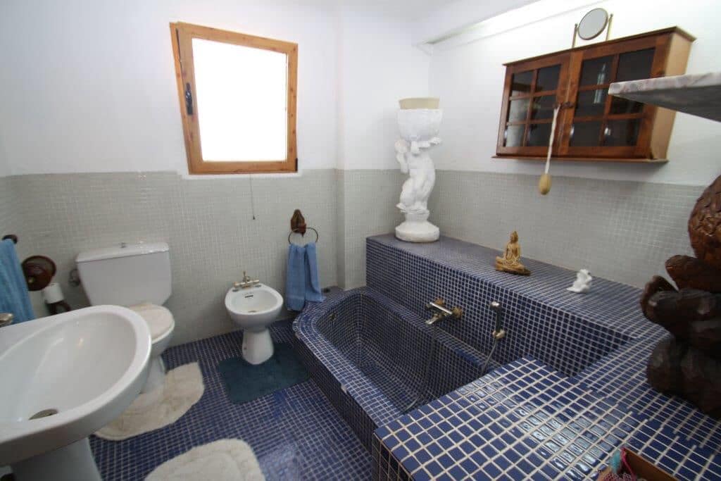 3 soverom Kjedet enebolig til salgs i Benitachell / Benitatxell med svømmebasseng - € 490 000 (Ref: 9626433)