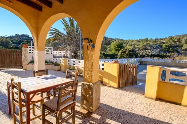 4 slaapkamer Villa te koop in La Villajoyosa / Vila Joiosa met zwembad - € 320.000 (Ref: 9626720)