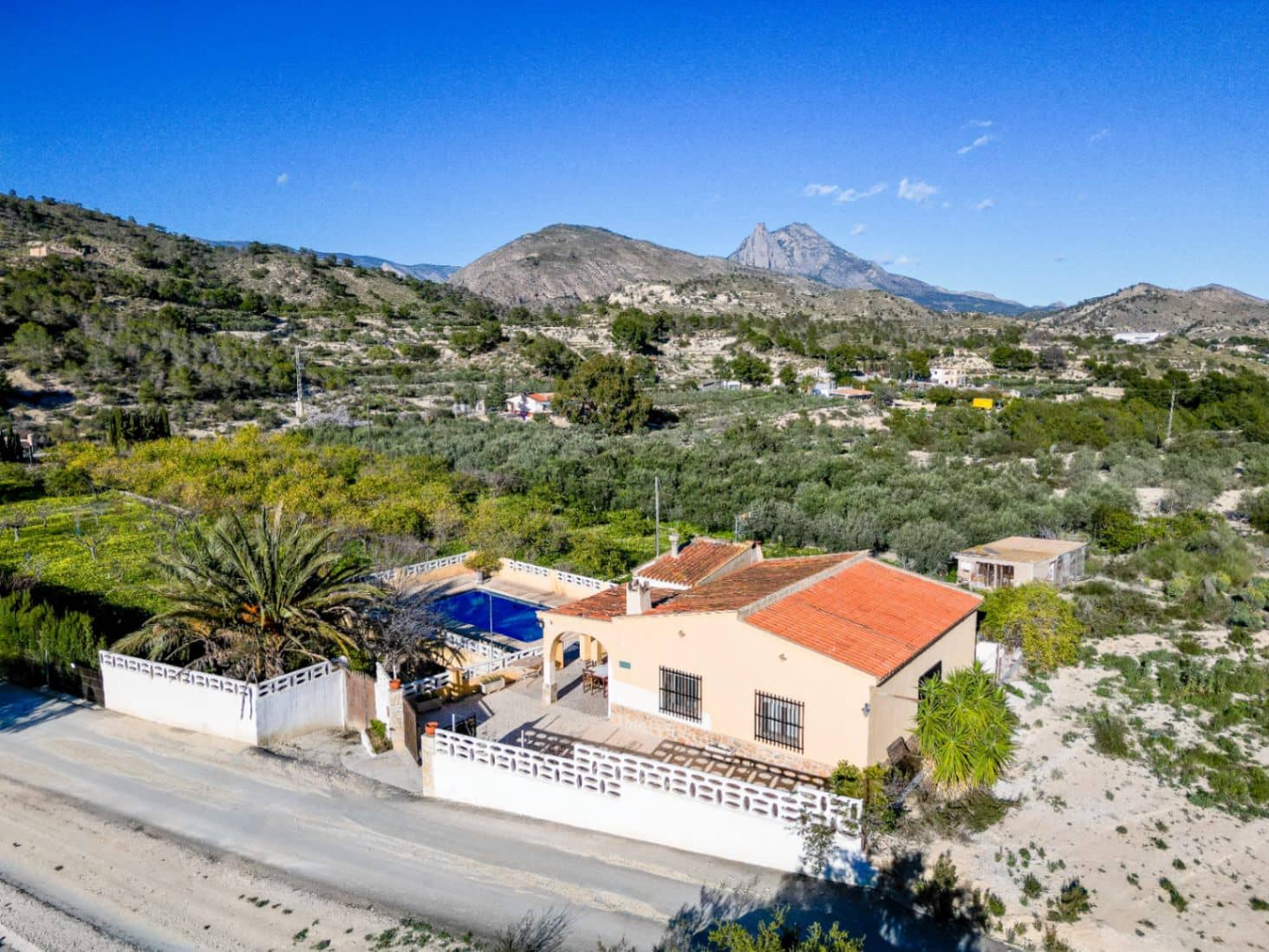 4 slaapkamer Villa te koop in La Villajoyosa / Vila Joiosa met zwembad - € 320.000 (Ref: 9626720)