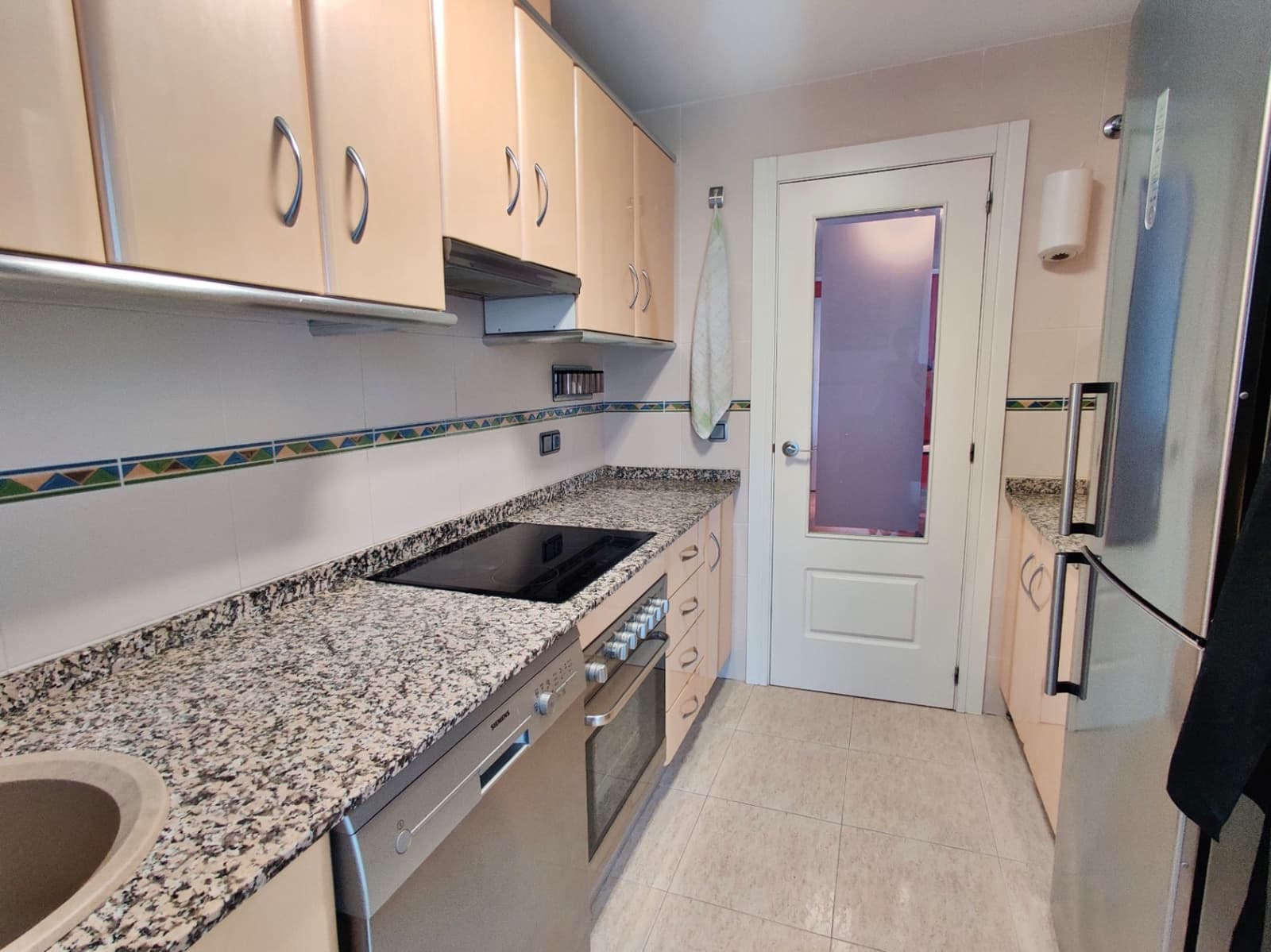 Apartamento de 3 habitaciones en Benidorm en venta con piscina - 330.000 € (Ref: 9632727)