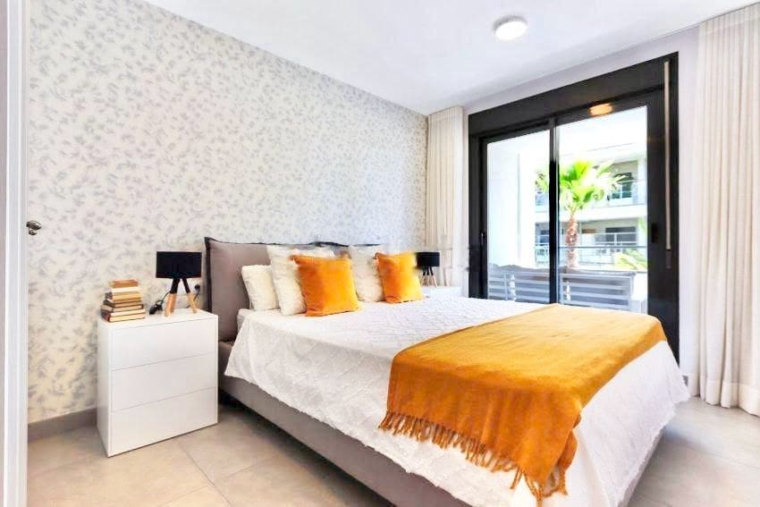 2 makuuhuone Asunto myytävänä paikassa Arenal - 425 000 € (Ref: 9632732)