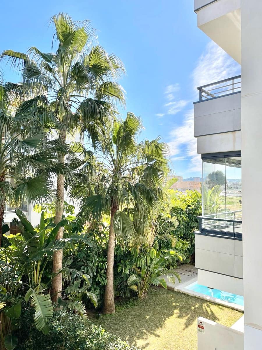 2 makuuhuone Asunto myytävänä paikassa Arenal - 425 000 € (Ref: 9632732)