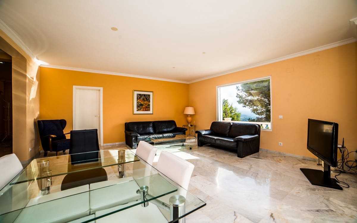 3 sypialnia Willa na sprzedaż w Calpe / Calp z basenem - 795 000 € (Ref: 9632737)