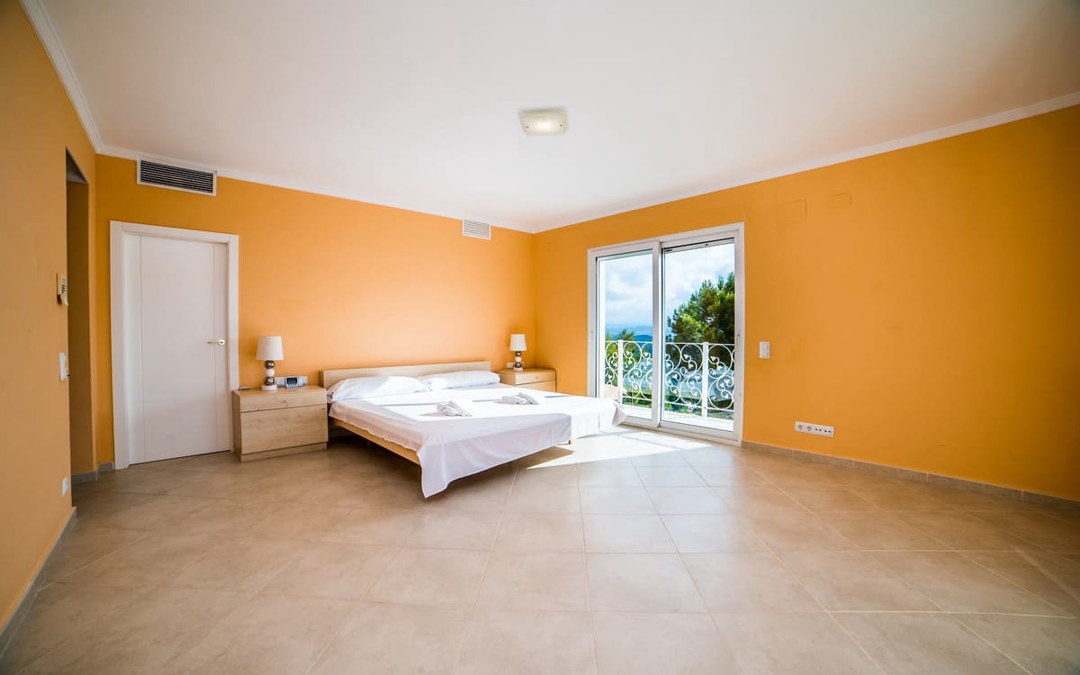 3 sypialnia Willa na sprzedaż w Calpe / Calp z basenem - 795 000 € (Ref: 9632737)