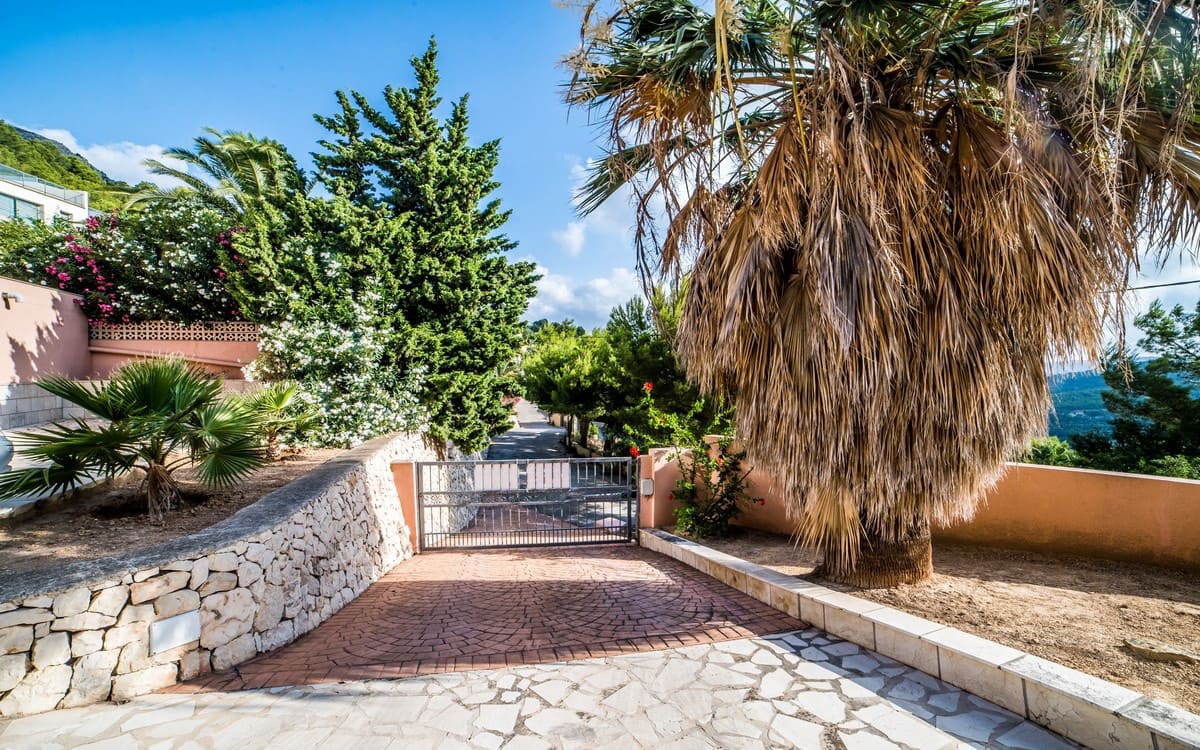 3 sypialnia Willa na sprzedaż w Calpe / Calp z basenem - 795 000 € (Ref: 9632737)