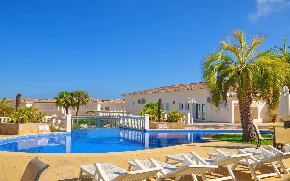 2 soveværelse Lejlighed til salg i Benissa med swimmingpool - € 299.000 (Ref: 9632738)