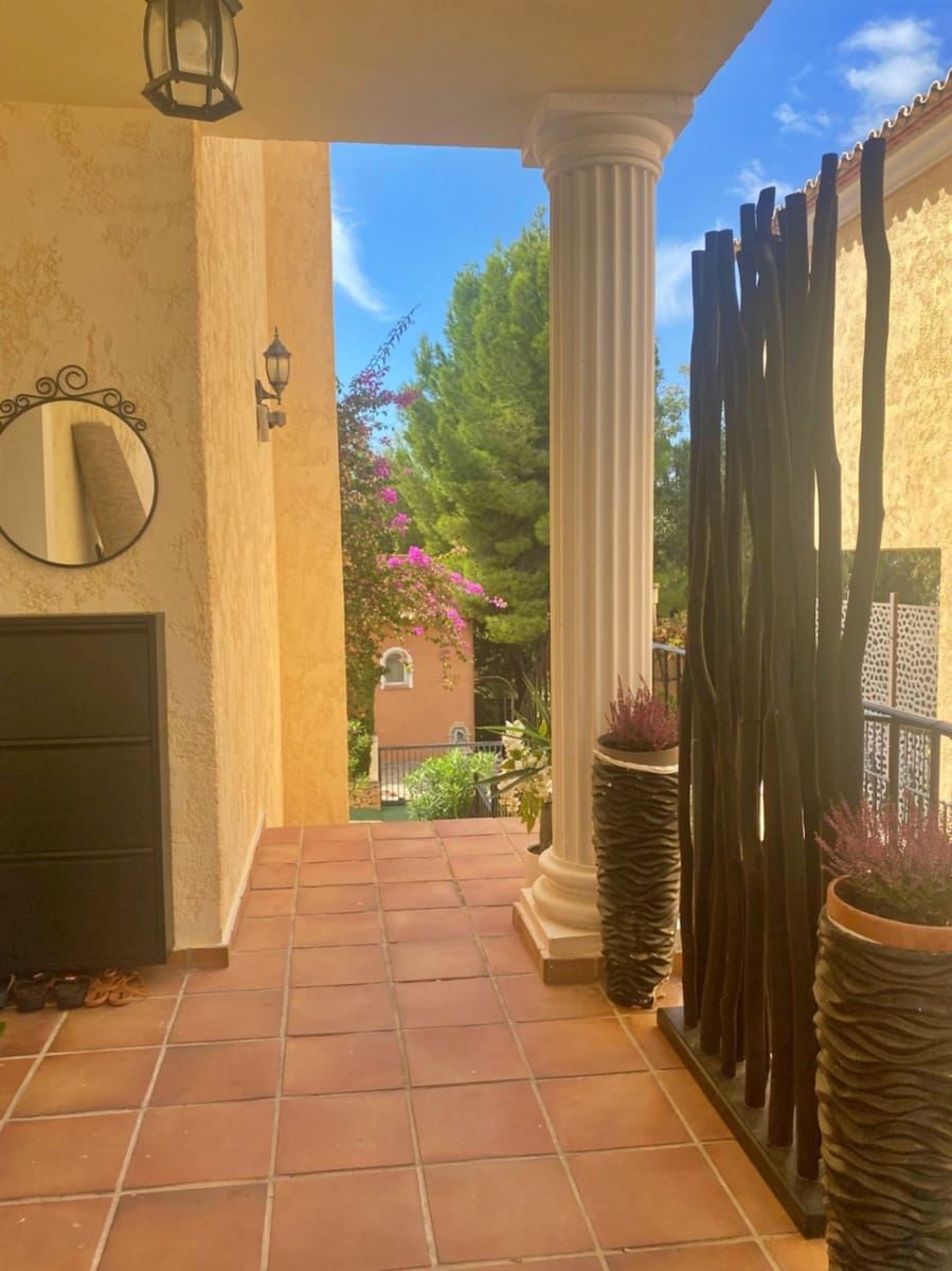 3 slaapkamer Huis te koop in Altea met zwembad - € 580.000 (Ref: 9636121)