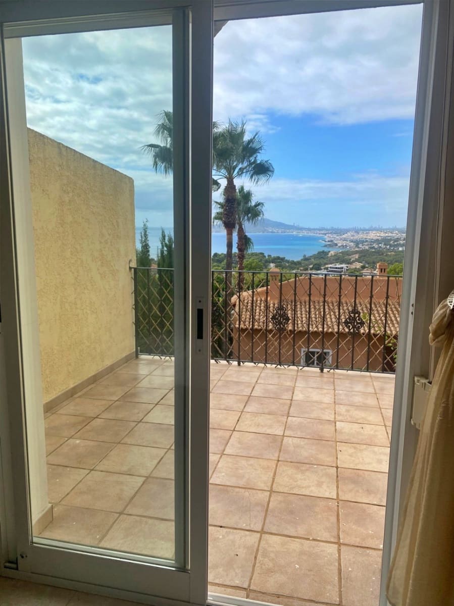 3 slaapkamer Huis te koop in Altea met zwembad - € 580.000 (Ref: 9636121)