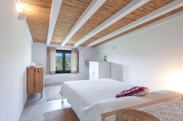 2 quarto Quinta/Casa Rural para venda em Javea / Xàbia - 734 000 € (Ref: 9652462)