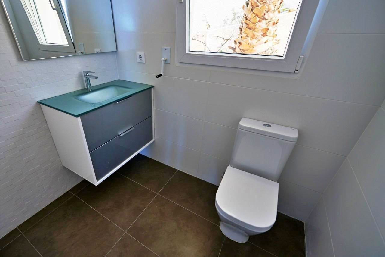 4 sovrum Villa till salu i Altea med pool - 1 195 000 € (Ref: 9654116)