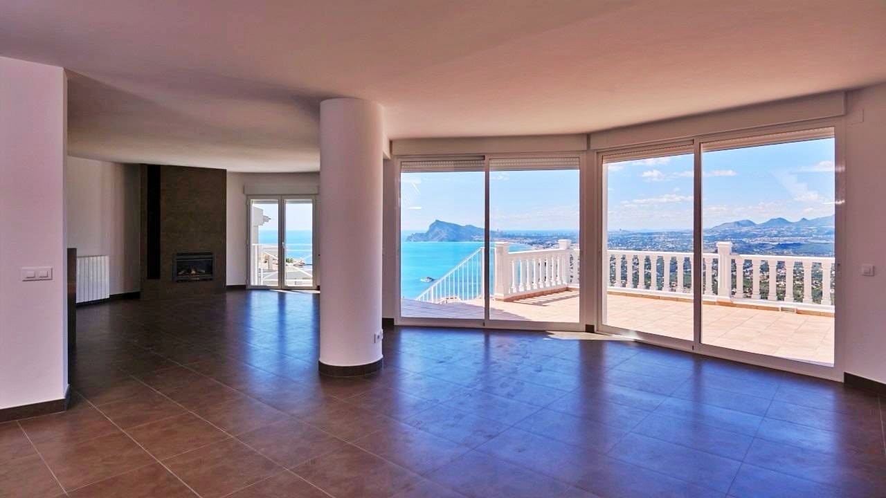 4 sovrum Villa till salu i Altea med pool - 1 195 000 € (Ref: 9654116)