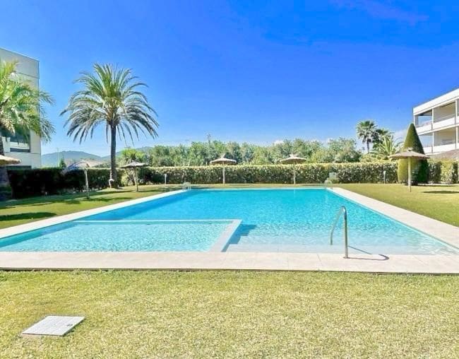 2 soveværelse Lejlighed til salg i Arenal med garage - € 425.000 (Ref: 9687258)