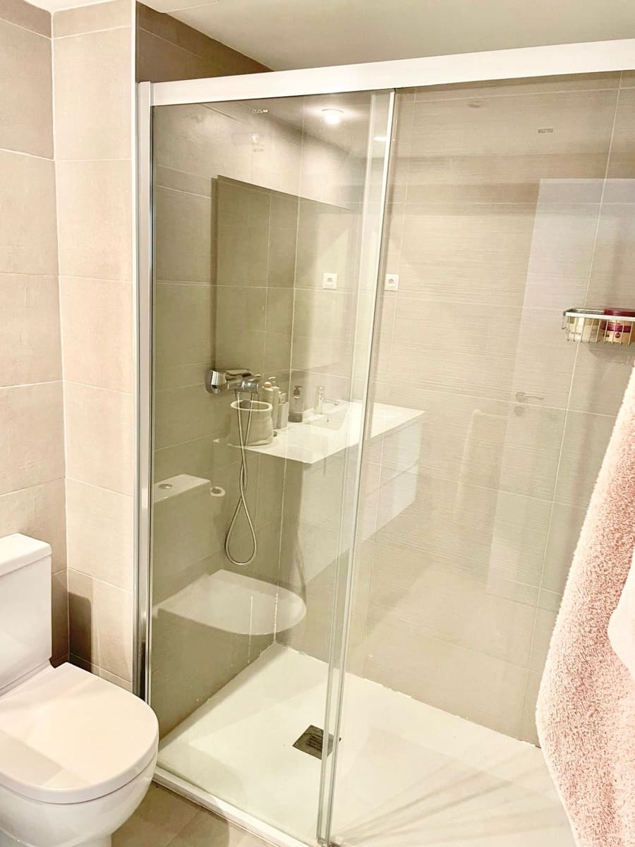 2 soveværelse Lejlighed til salg i Arenal med garage - € 425.000 (Ref: 9687258)