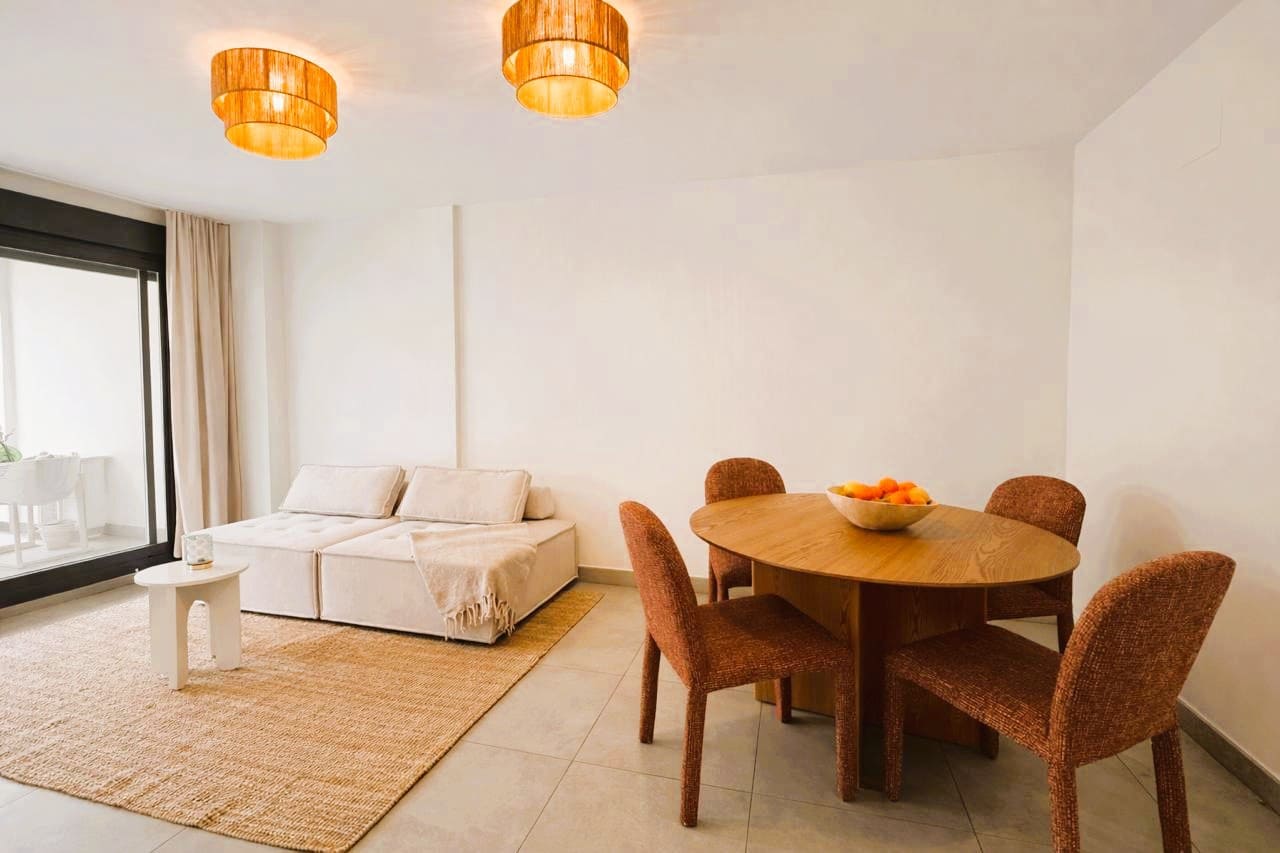 2 soveværelse Lejlighed til salg i Arenal med garage - € 425.000 (Ref: 9687258)